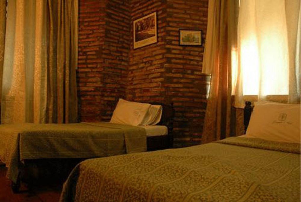 Zen Rooms Grandpa'S Inn Віган Екстер'єр фото