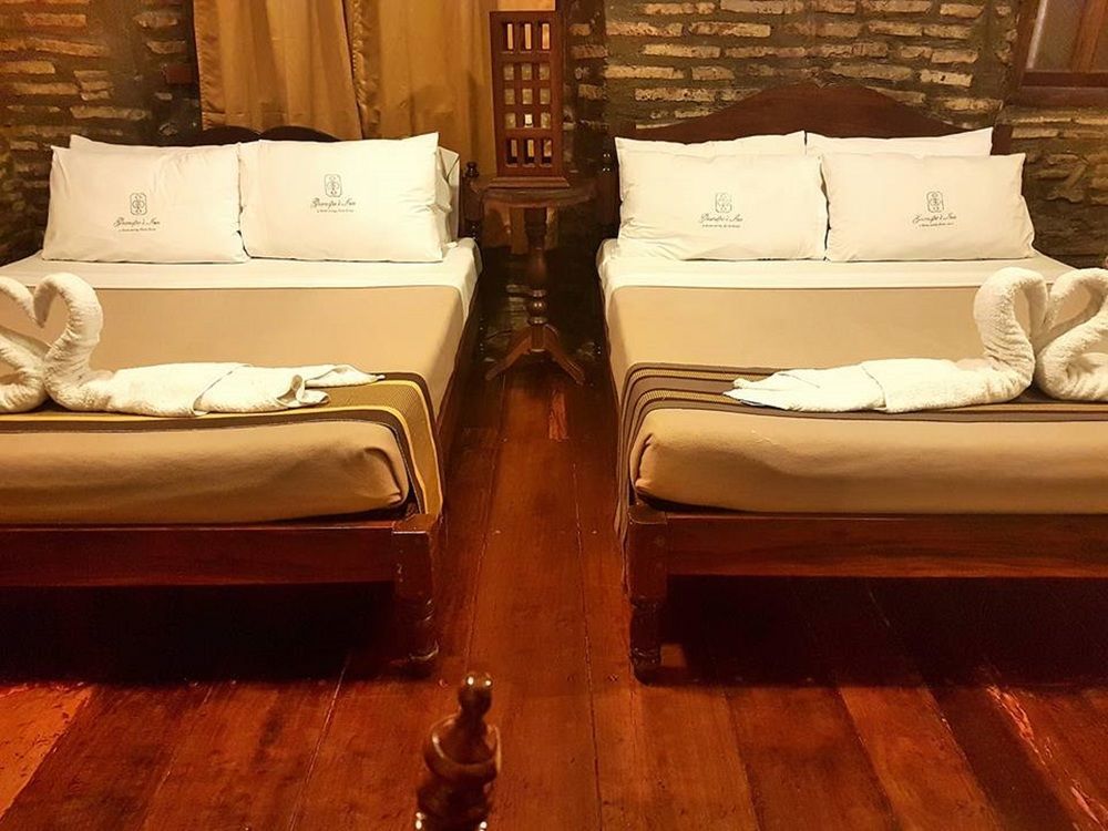 Zen Rooms Grandpa'S Inn Віган Екстер'єр фото