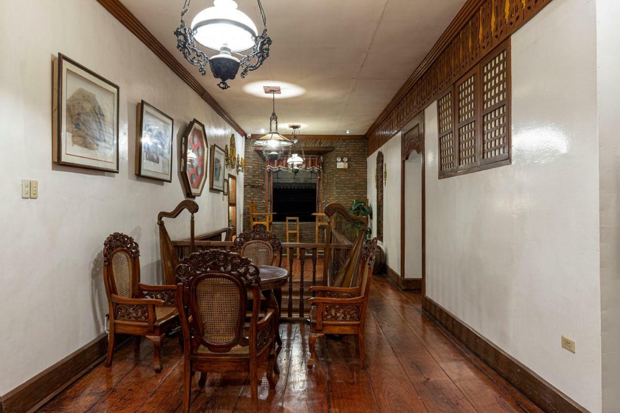Zen Rooms Grandpa'S Inn Віган Екстер'єр фото