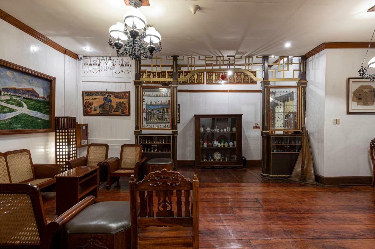 Zen Rooms Grandpa'S Inn Віган Екстер'єр фото