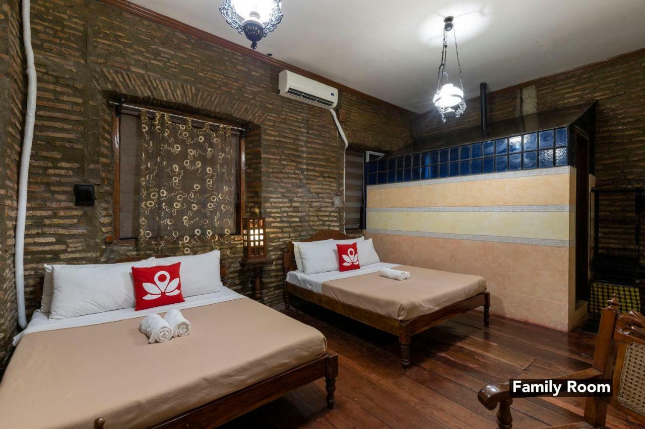 Zen Rooms Grandpa'S Inn Віган Екстер'єр фото